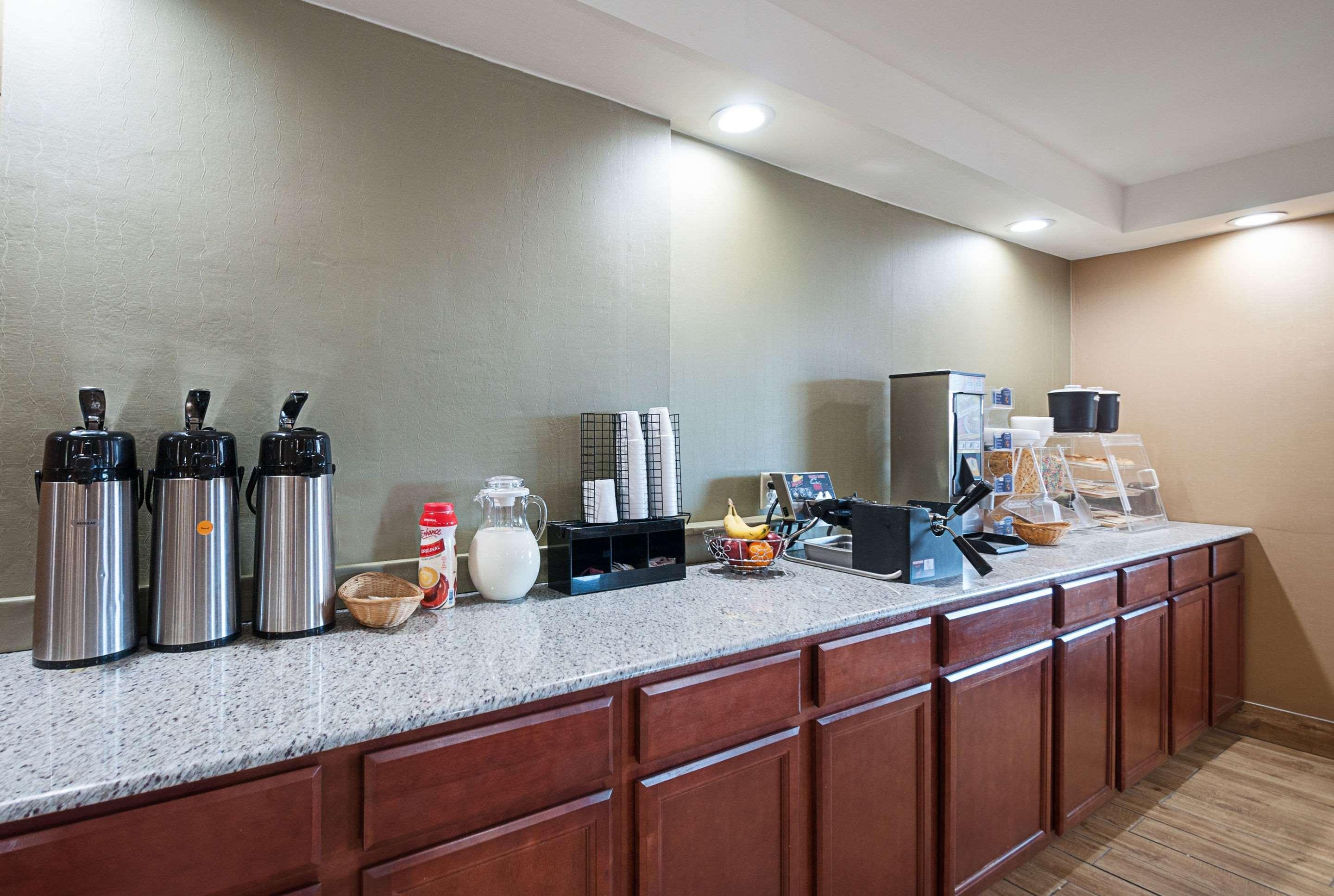 Quality Near Pimlico Racetrack Baltimore