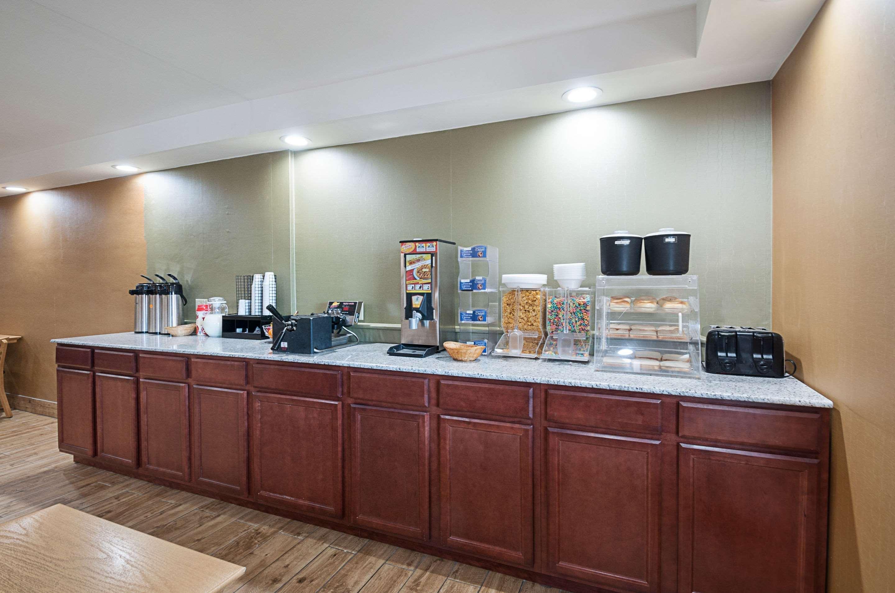 Quality Near Pimlico Racetrack Inn Baltimore