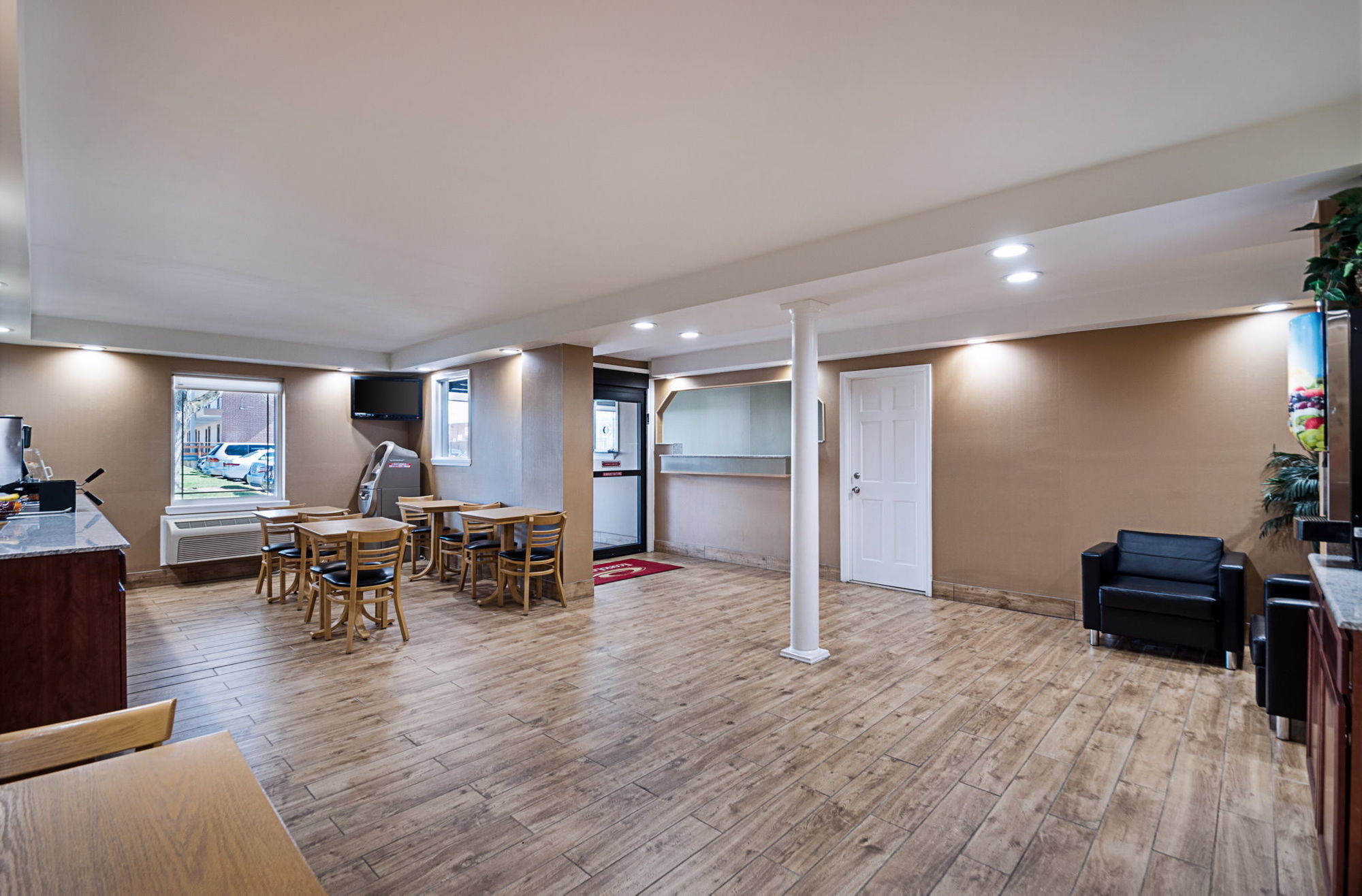 Quality Near Pimlico Racetrack Inn